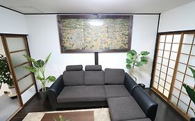 Guest House E-Nine
